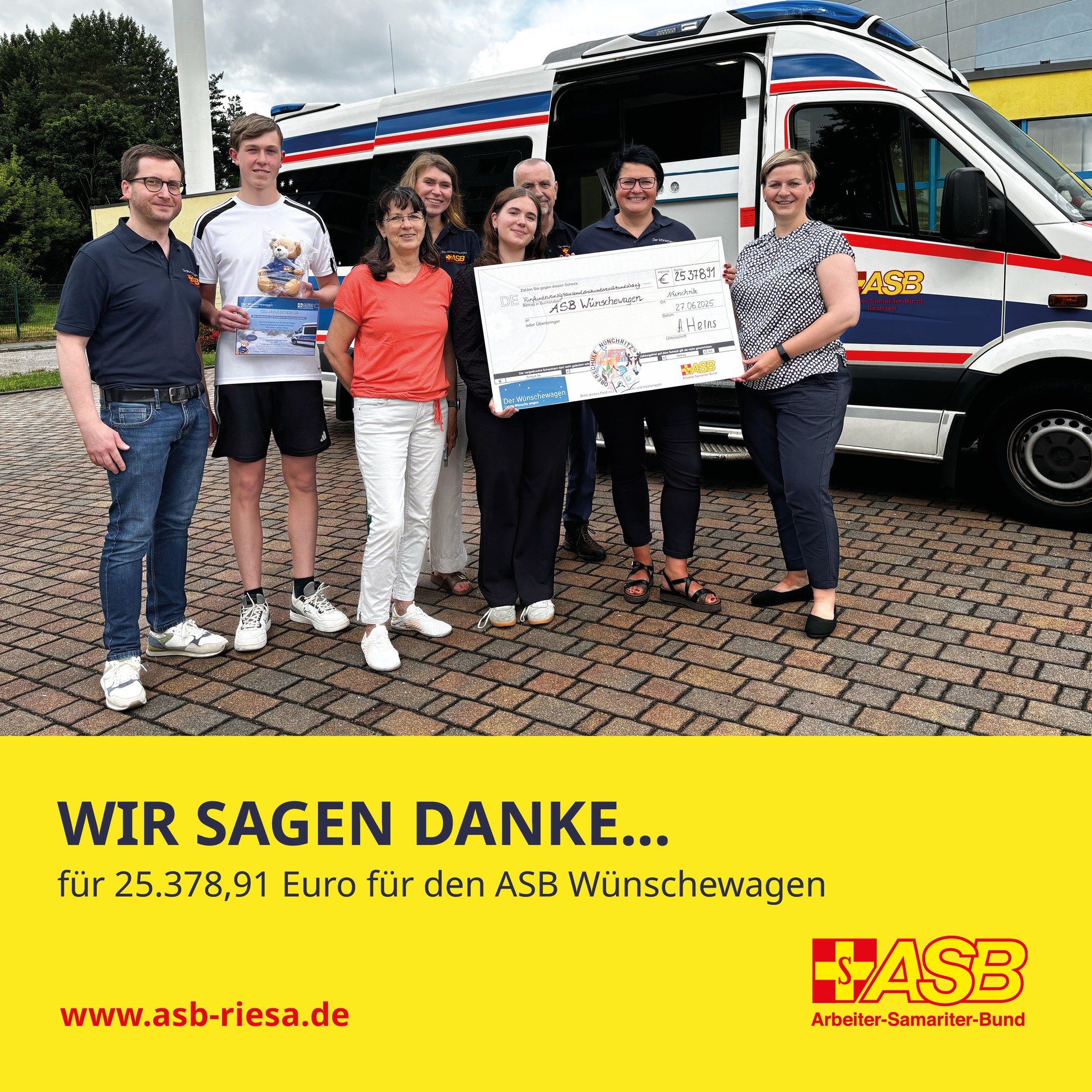 Großzügige Spenden: Nünchritz und Marienberg sammelten für den Wünschewagen Sachsen