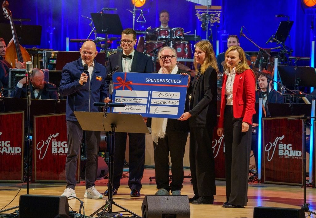 Großartige Spendenübergabe in Dresden. DANKE!