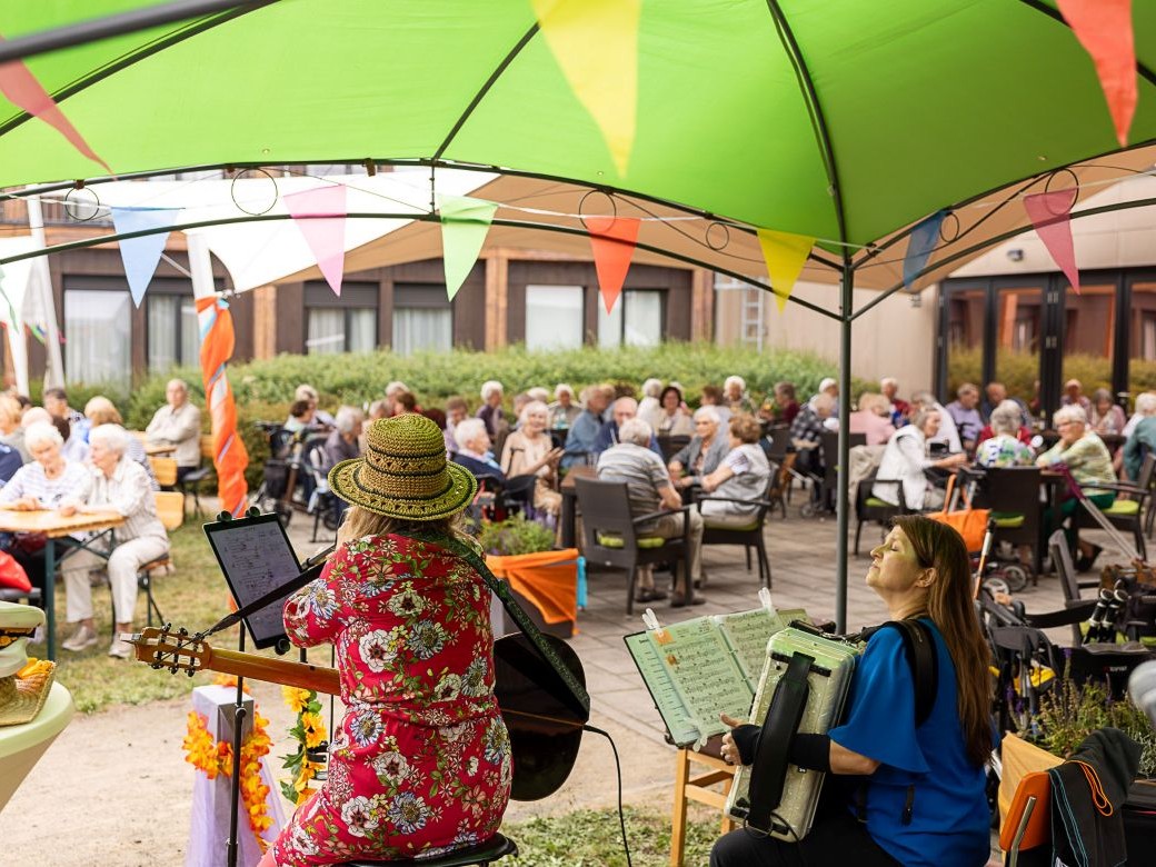Spätsommerlich musikalisch: Die Konzerte in unserem „Sonnenpark“